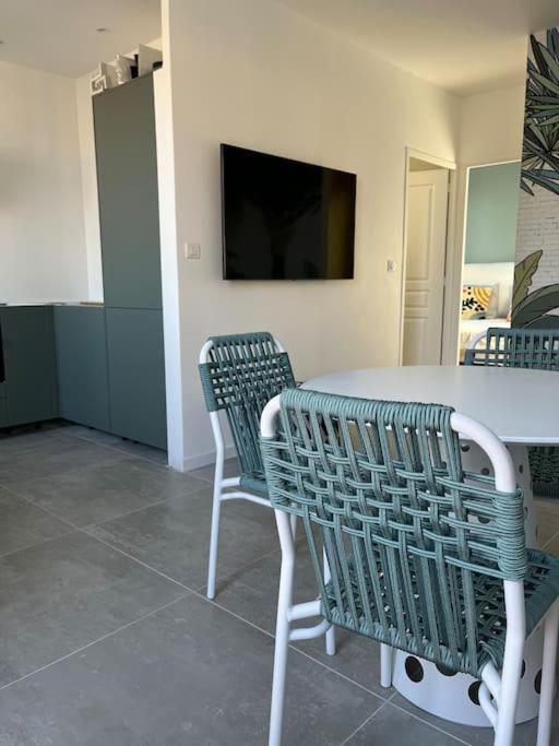 La Felicita Aix Centre Avec Jardin Et Piscine Apartment เอ็ก-ซอง-โพรวองซ์ ภายนอก รูปภาพ